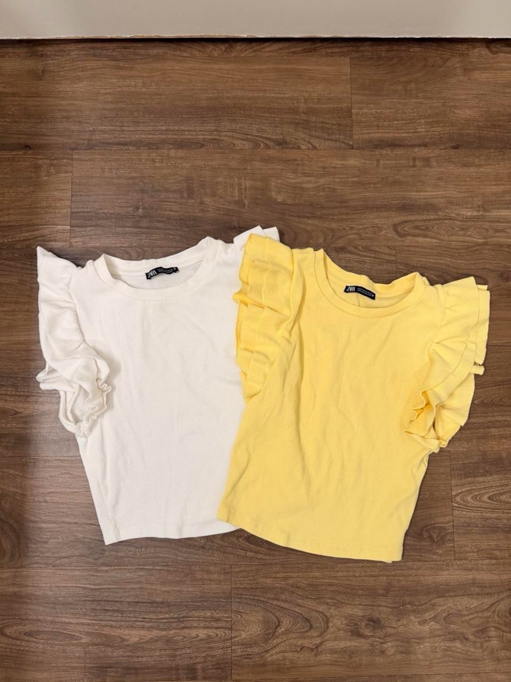 Ruffled Sleeve Tee - White & Yellow Pair